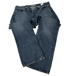 Levi Classic Straight Leg Womens Size 22W